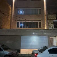 آپارتمان ۱۳۰متری نوساز رهن و اجاره طبقه اول توس۳۳