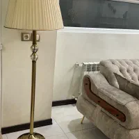 اباژور کنار سالنی