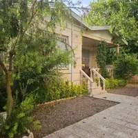 کاسبی-20-در-صد-زیر-قیمت-مبله-شهرکی-سند-تک-برگ