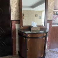 اینه و کنسول