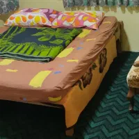 تخت خواب دو نفره رایگان