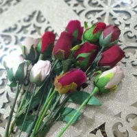 ۱۲ تا شاخه گل رز مصنوعی