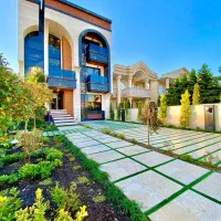 فورلکس-با-استخر-و-آسانسور-روفگاردن-300متری-سه-خواب