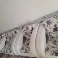 یک دست مبل هفت نفره با میز