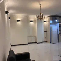 جنب-متروشادمان-درمستقل-50مترقابل-تمدید