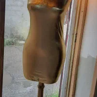 استند و رگال مغازه لباس