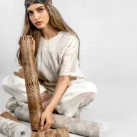 نیازمند همکار خانوم درصدی|استخدام بازاریابی و فروش|رشت, رشتیان|دیوار