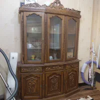 بوفه چوب گردو کاملا سالم