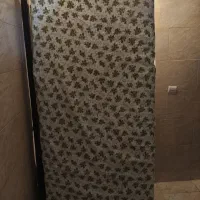 یه نفر با تشک