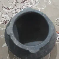 دیگچه لعابداربسیارقدمت داروقدیمی.کلکسیونی وزیبا|کلکسیون اشیاء عتیقه|ابرکوه, |دیوار