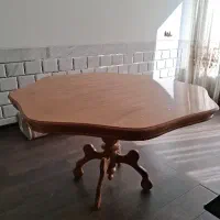 میز چوبی ۶ نفره