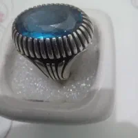 تمام انگشتر جواهری هستن