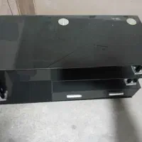 میز تلویزیون شیشه‌ای