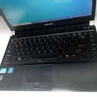 لپ تاپ مینی توشیبا i7R 930استوک اروپا وارداتی