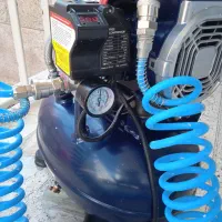 پمپ باد ده لیتری ومیخکوب