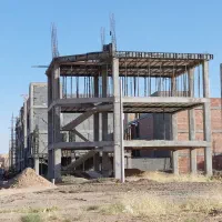 واحد-185-متری