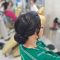 شینیون|خدمات آرایشگری و زیبایی|اسلام‌شهر, مطهری|دیوار