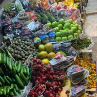 نیازمند شاگرد برای میوه فروشی