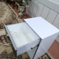 کنسول تر تمیز رنگ خاص و جذاب|بوفه، ویترین، کنسول|مبارکه, |دیوار
