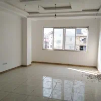 واحد آپارتمان نوساز در خیابان بسیج