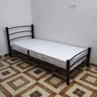 تخت فلزی تک نفره