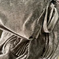 پرده مخمل شنل بژ