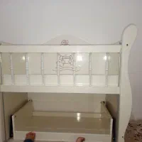 تخت و گهواره در حد نو