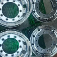 پولیش انواع رینگ و باک کامیون و وسایل موتورسیکلت