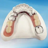 طراحی دست دندان مصنوعی|خدمات آرایشگری و زیبایی|قم, ارم|دیوار