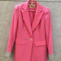 لباس مجلسی|لباس|لاهیجان, گلستان|دیوار