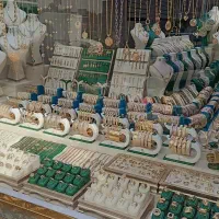 طلا بدون اجرت|جواهرات|اسلام‌شهر, باغ فیض|دیوار