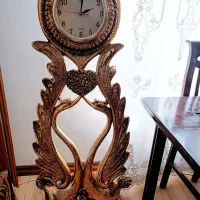 ساعت ایستاده قو