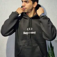 هودی دورس داخل کرکی|لباس|کاشان, پا نخل|دیوار