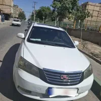 جیلی امگرند دنده. استثنایی