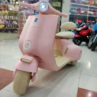 موتور شارژی وسپا بزرگ|اسباب‌بازی بچه|مشهد, مصلی (کارمندان اول)|دیوار