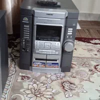 ضبط استریو چهار بانده قدیمی