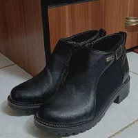 نیم بوت مشکی خاص