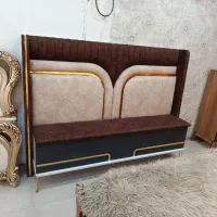 تخت خواب دو نفره دیواره دار بهمراه پاف