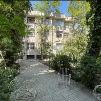 نیاوران-140-متر-دنج-و-مشجر