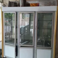 یخچال ویترینی