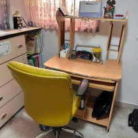 میزکامپیوتر و صندلی