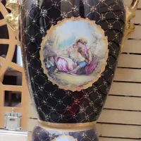 گلدان کنارسالنی