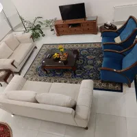 مبل ۷ نفره بهمراه ناهارخوری ۴نفره