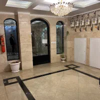 آپارتمان ۱۳۲ متر/۳ خواب/بر خیابان حائری