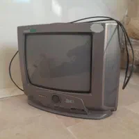 یک عدد تلوزیون ۱۴ مدل شهاب