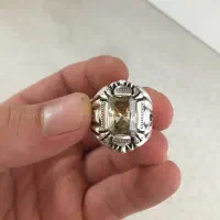 انگشتر موزونایت
