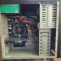 کیس core i 7 هشت هسته‌ای رم ۸ گرافیک ۲ گیگ ddr5|رایانه رومیزی|رشت, استقامت ۱|دیوار