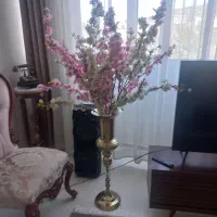 گل و گلدان