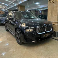 بی ام و IX1  2025 صفر خشک