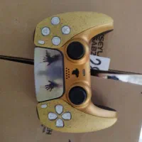 دست کنسول ۵